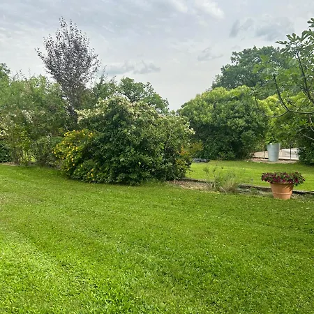 Grange Rénovée Du Xviiième Siècle L'Hospitalet (Lot)