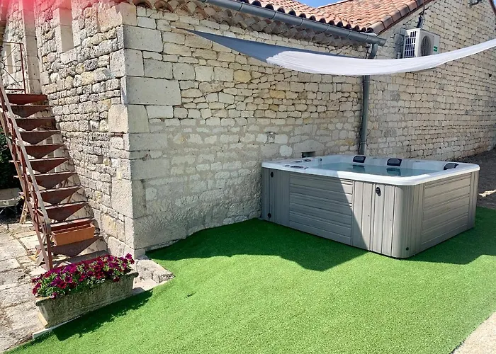 Grange Rénovée Du Xviiième Siècle Сasa de vacaciones