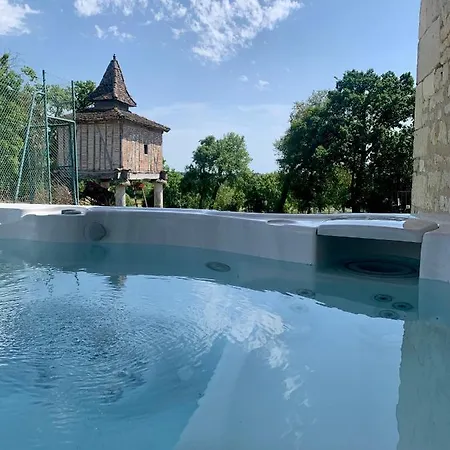 Grange Renovee Du Xviiieme Siecle