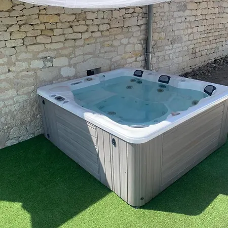 Grange Renovee Du Xviiieme Siecle *