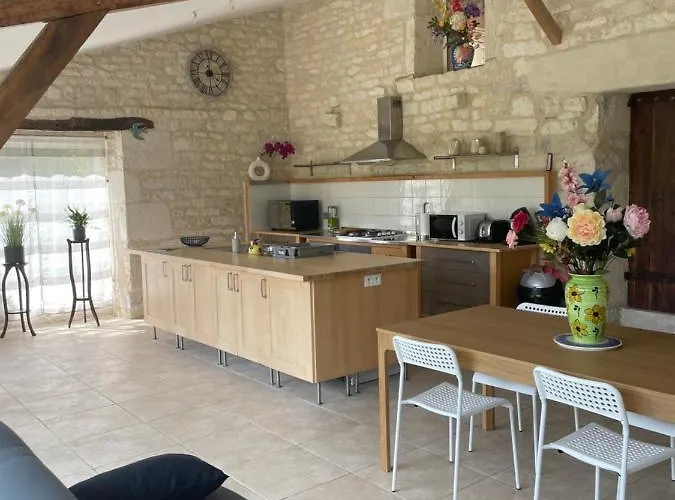 Grange Rénovée Du Xviiième Siècle L'Hospitalet (Lot)