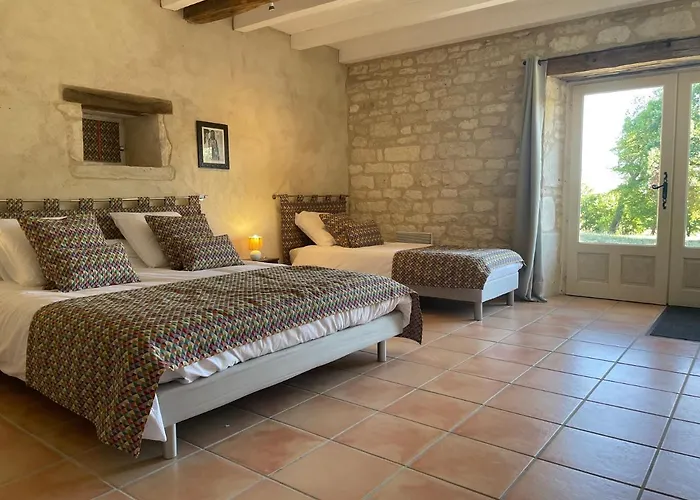 Grange Renovee Du Xviiieme Siecle *